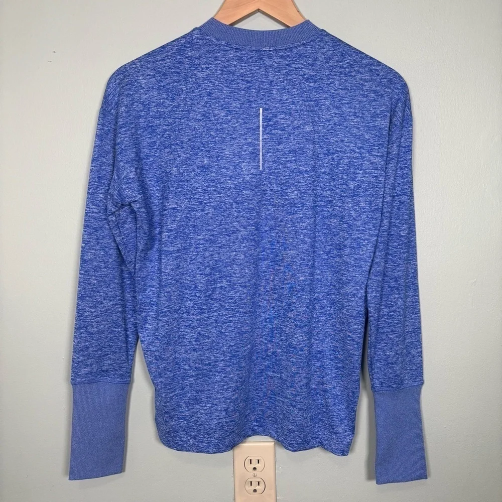 Nike Element Dri-Fit Long Sleeve Running Shirt-Blue-Women Small